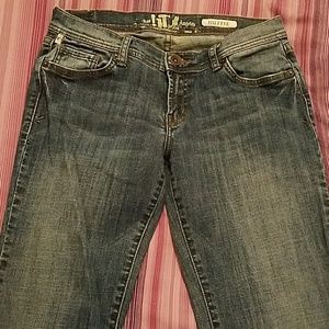 !iT Hottie Jeans